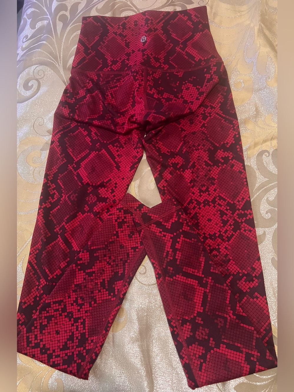 lululemon Wunder Under Hi-Rise Leggings Ziggy Snake Red Tide Cranberry Size 4